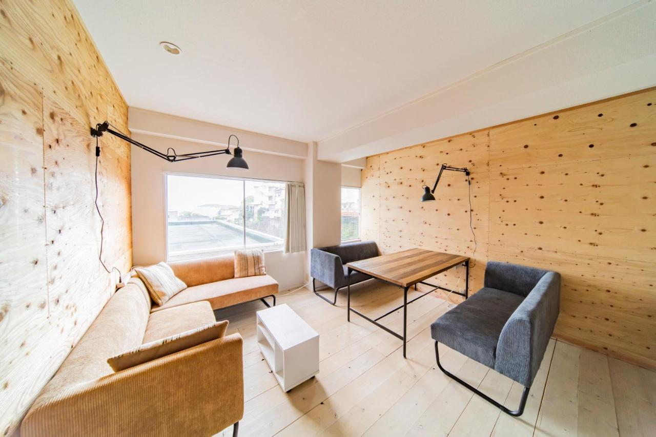 Artbar & Guesthouse Ennova Atami (Shizuoka) Exterior foto